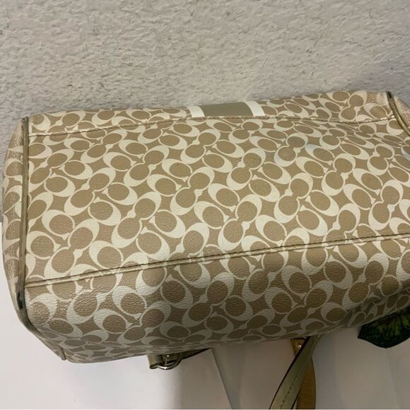 COACH Chelsea Heritage Satchel M1094-F15132 Metallic Tan/Gold, Lavender Lining - Picture 13 of 15